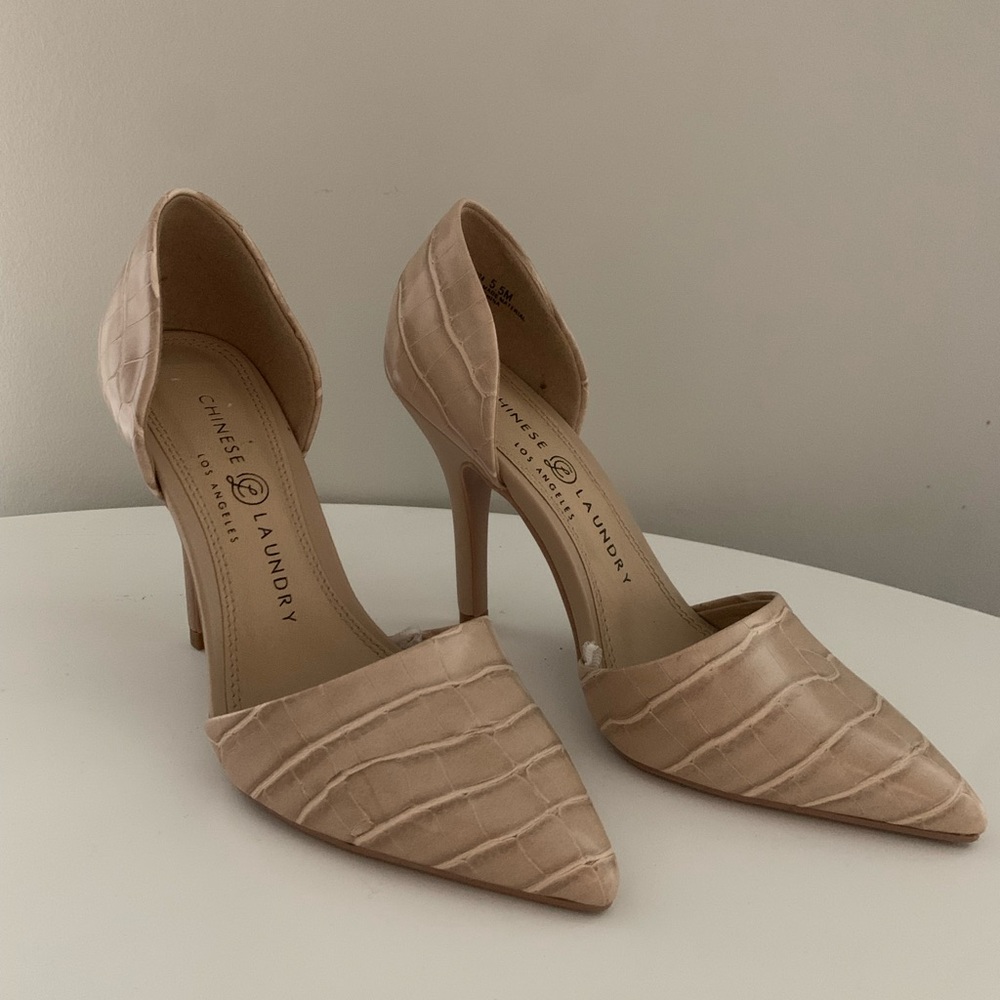 COPY - Brand new nude Chinese laundry heels